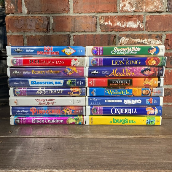 Selection of Disney VHS tapes - Picture 2 of 5